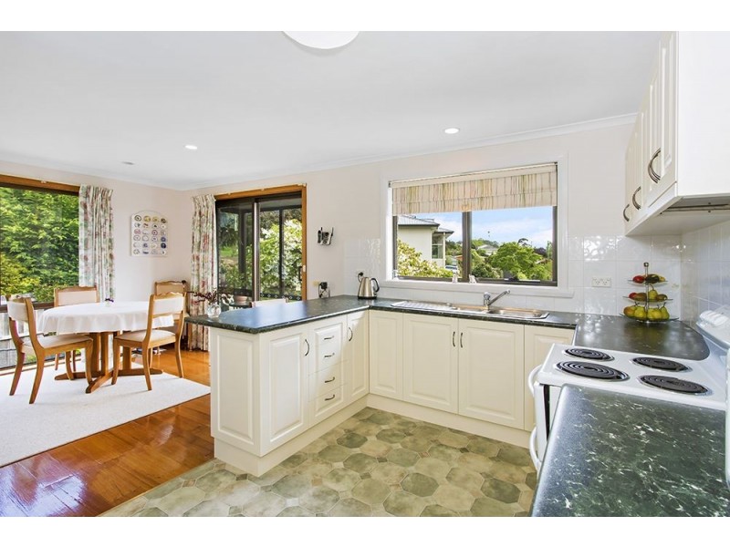 8 Penny Lane, West Launceston TAS 7250