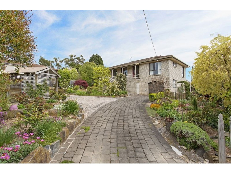 8 Penny Lane, West Launceston TAS 7250