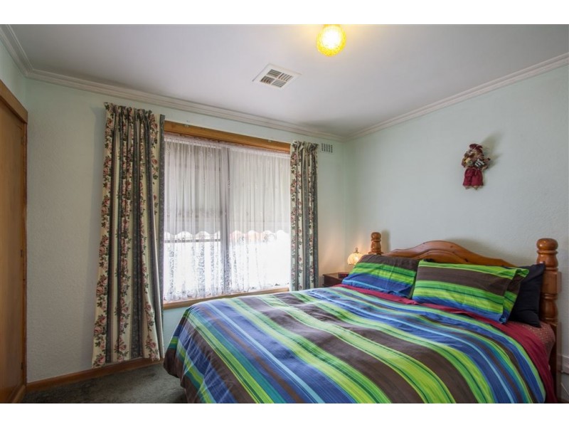 10 Parua Road, Newnham TAS 7248