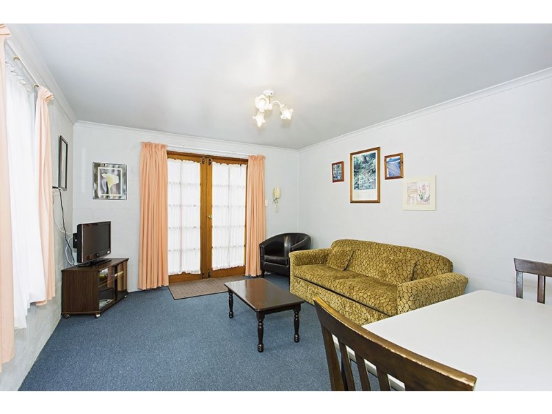 48/15-17 Alanvale Rd, Newnham TAS 7248