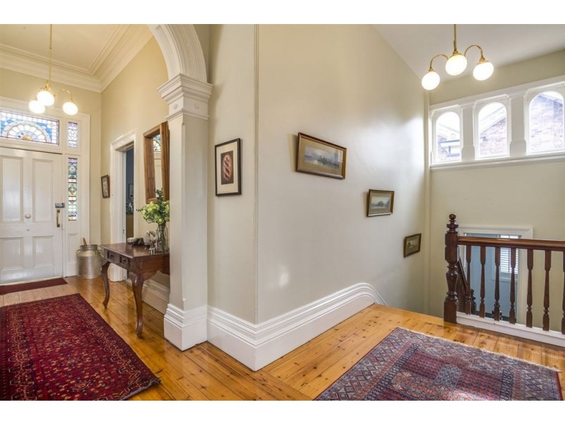 17-17a Elphin Road, Launceston TAS 7250