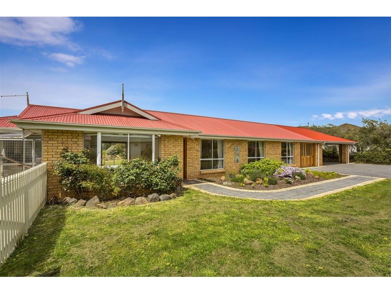 8 Canopus Drive, Blackstone Heights TAS 7250