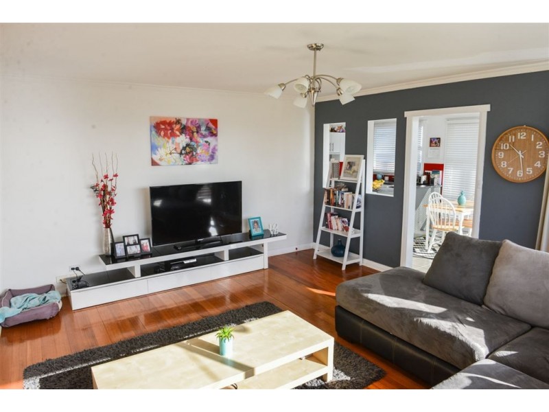 10 Redwood Crescent, Youngtown TAS 7249