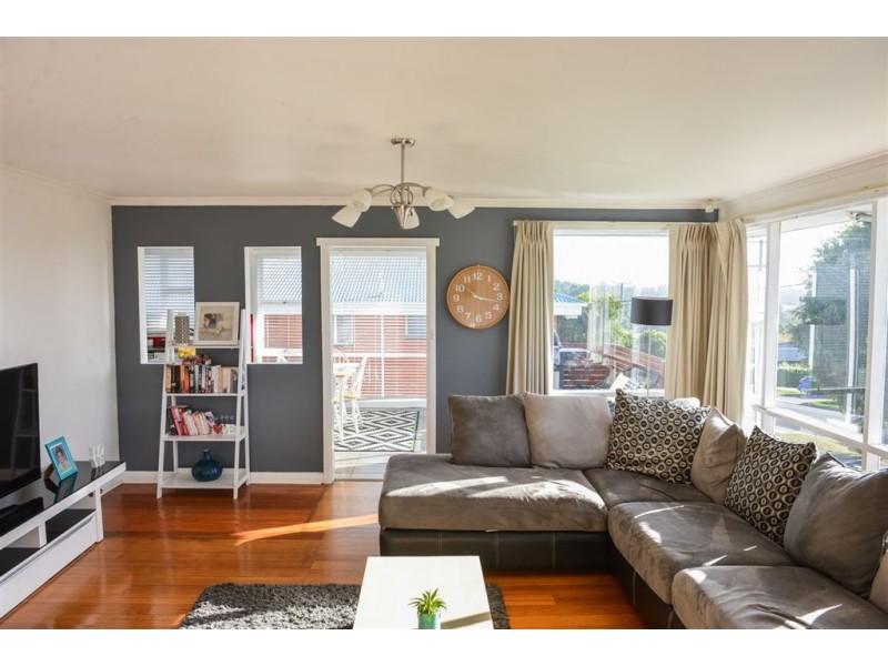 10 Redwood Crescent, Youngtown TAS 7249