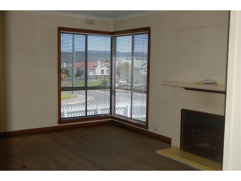 28 Hargrave Crescent, Mayfield TAS 7248