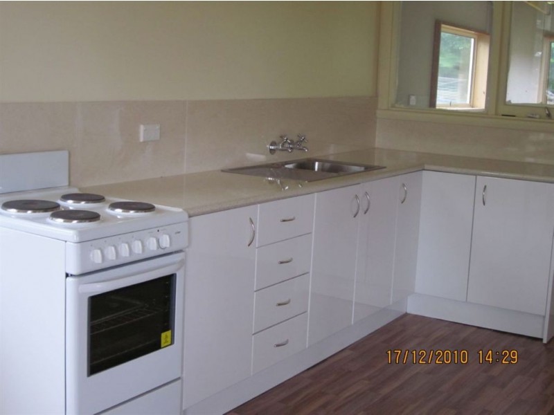 76 Weld Street, Beaconsfield TAS 7270