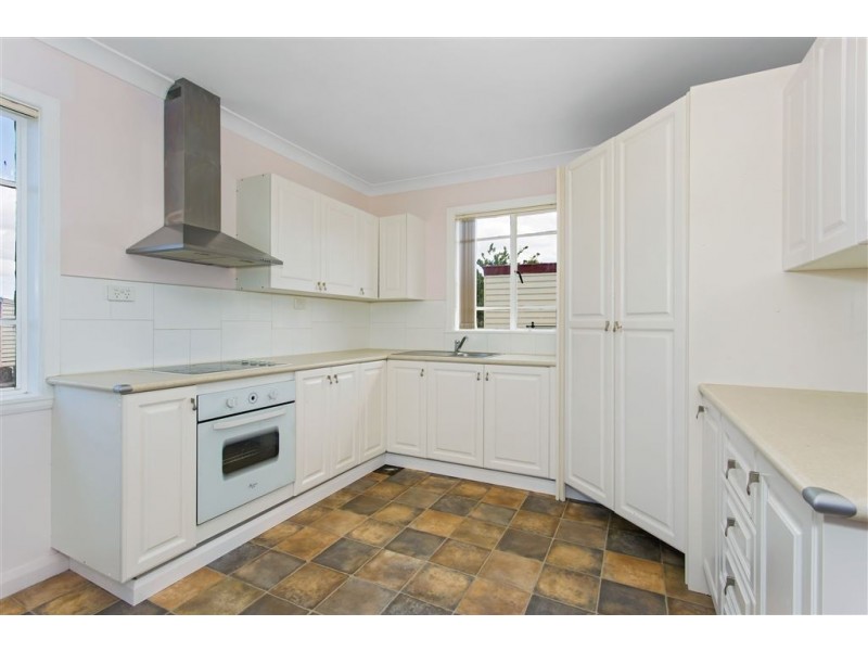 9 Torrens Street, Mayfield TAS 7248