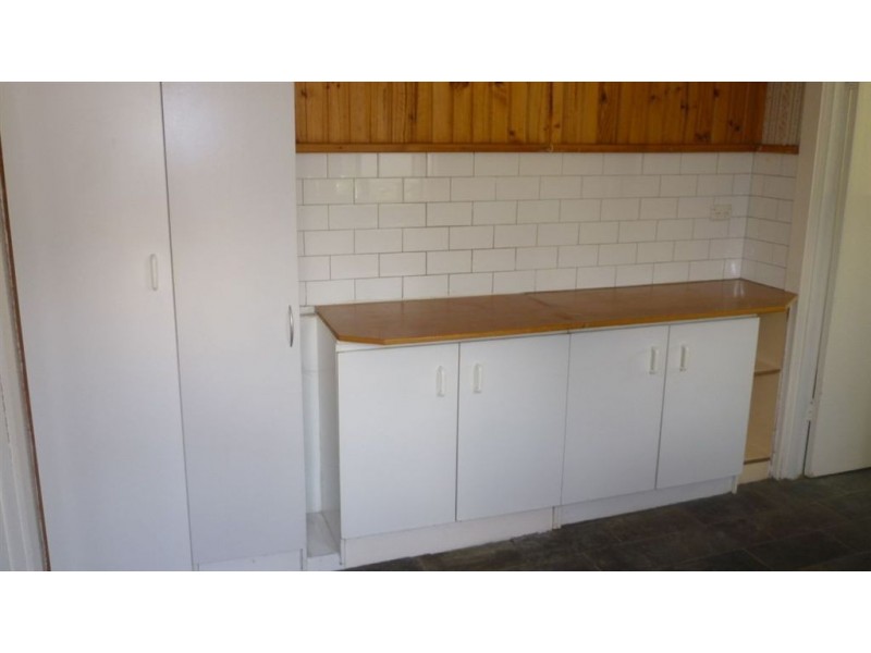 16 Leslie Street, South Launceston TAS 7249