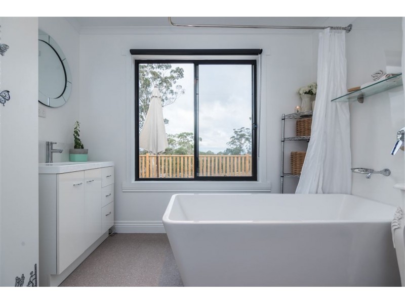 18 Heald Road, Travellers Rest TAS 7250