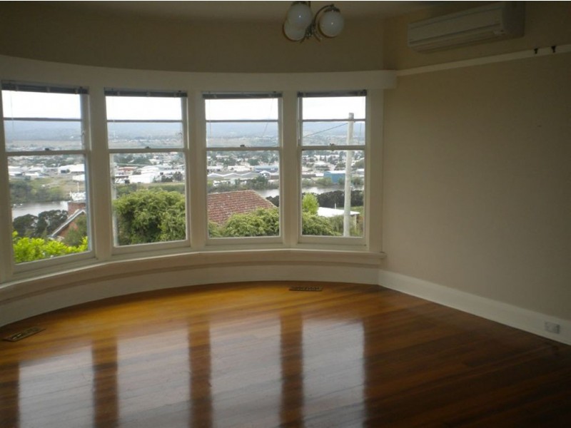 67 Forest Road, Trevallyn TAS 7250