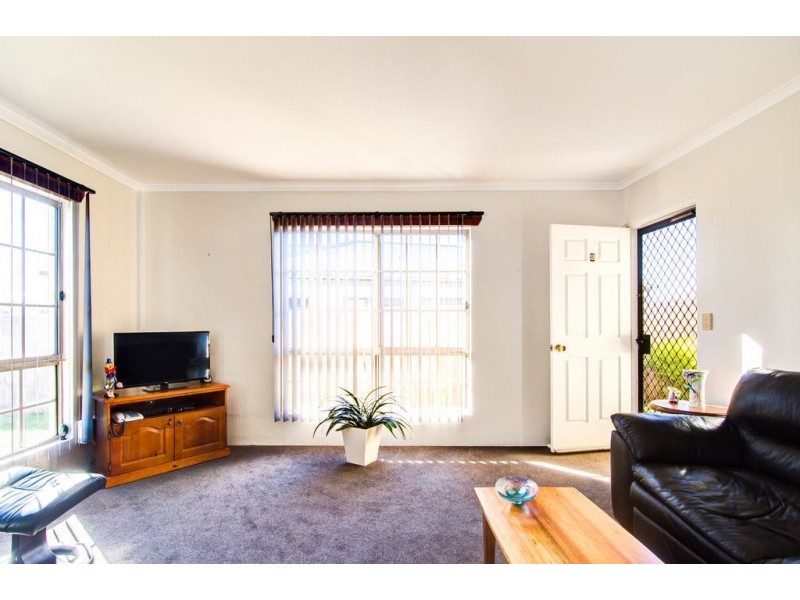 2/7 Pine Ave, Newstead TAS 7250