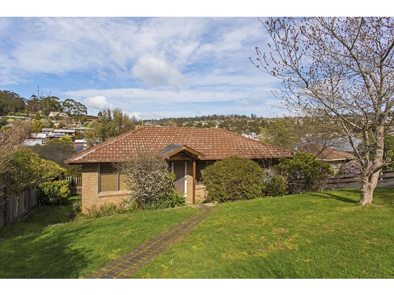 1 Harpers Court, Trevallyn TAS 7250