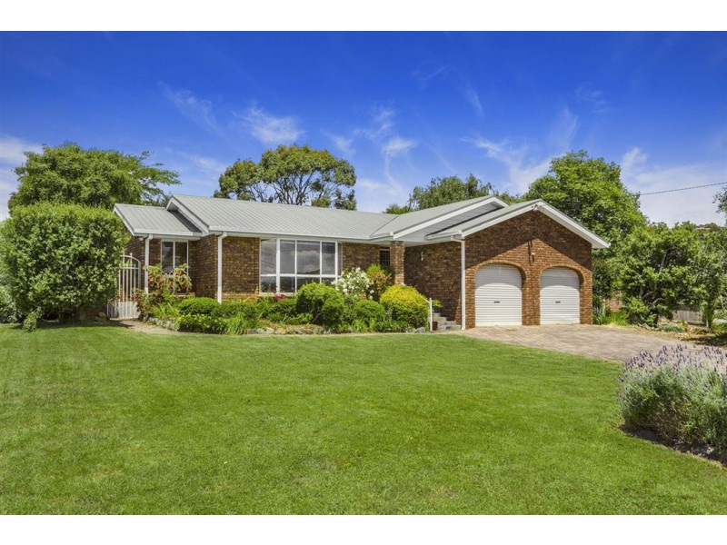 14 Bayview Drive, Blackstone Heights TAS 7250