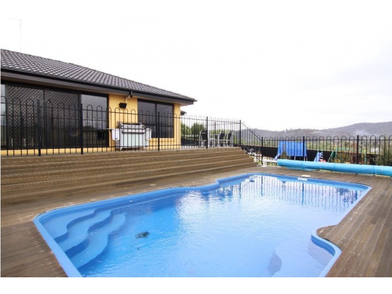 10 Columbus Drive, Blackstone Heights TAS 7250