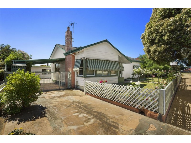 2 Rowan Avenue, Newstead TAS 7250