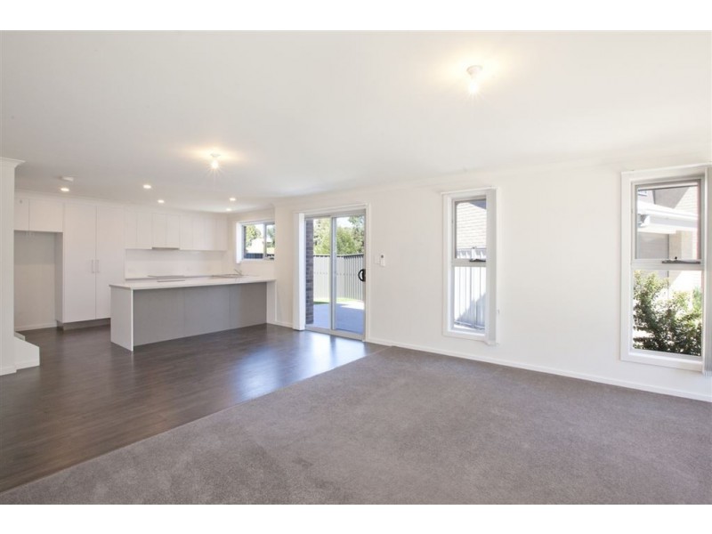 3/9-11 Hortus Place, Newnham TAS 7248
