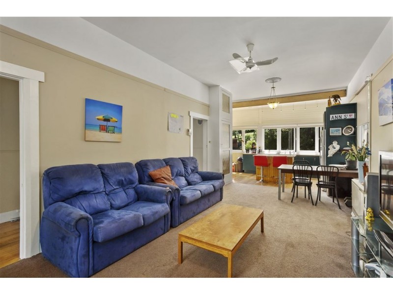 8 Melbourne Street, South Launceston TAS 7249