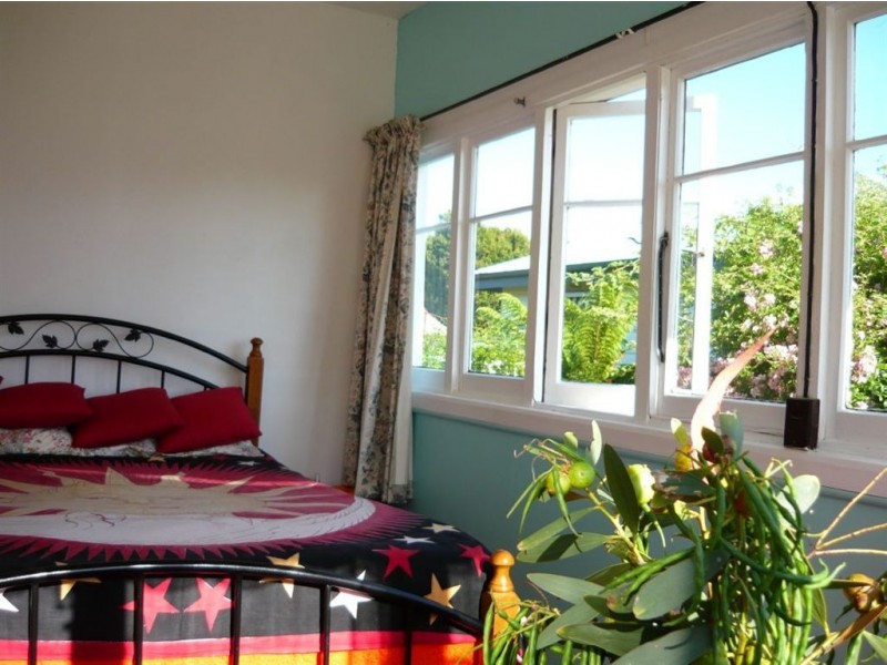 21 Mainwaring Street, Beauty Point TAS 7270