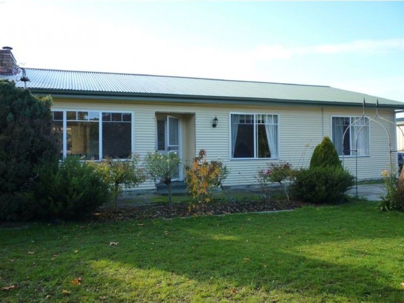 3740 West Tamar Highway, Beaconsfield TAS 7270