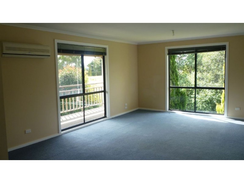 26 Cornwall Sreet, Beaconsfield TAS 7270