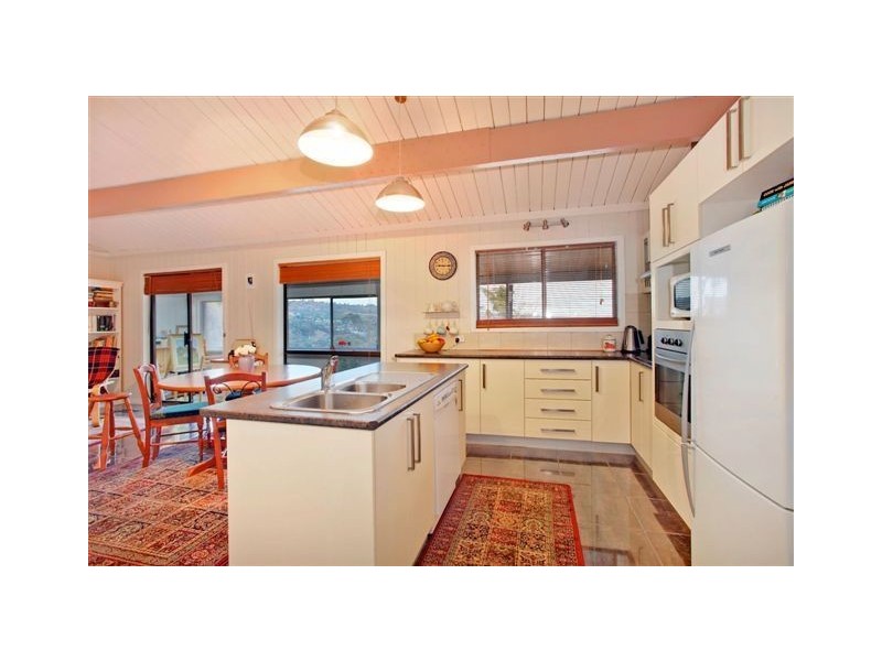 85 Beach Road, Legana TAS 7277