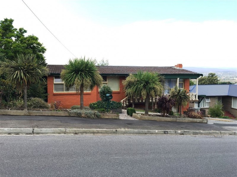 14 Riverside Drive, Riverside TAS 7250
