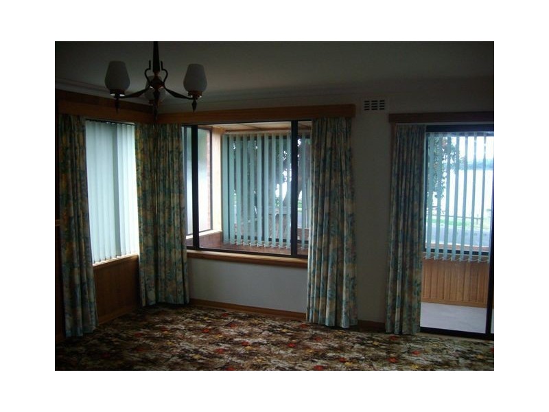 25 Esplanade, Beauty Point TAS 7270