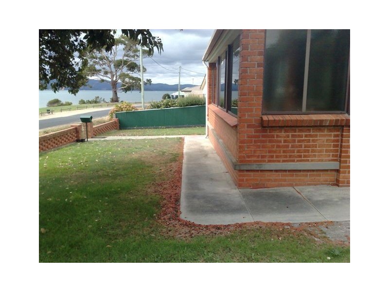 25 Esplanade, Beauty Point TAS 7270