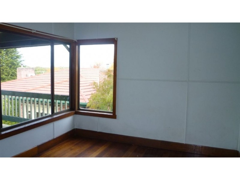 3 Robert Street South, Beauty Point TAS 7270