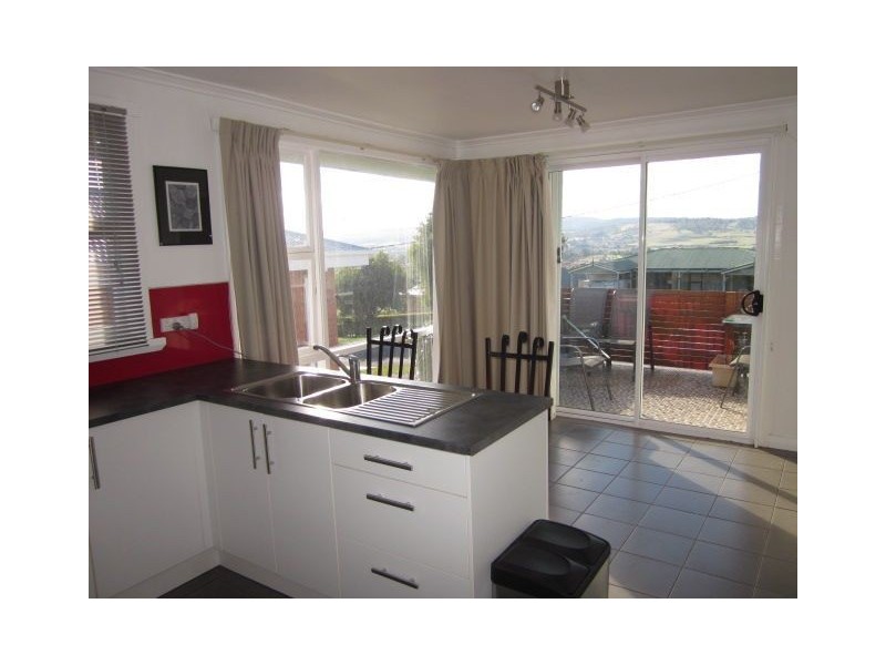 10 Redwood Crescent, Youngtown TAS 7249