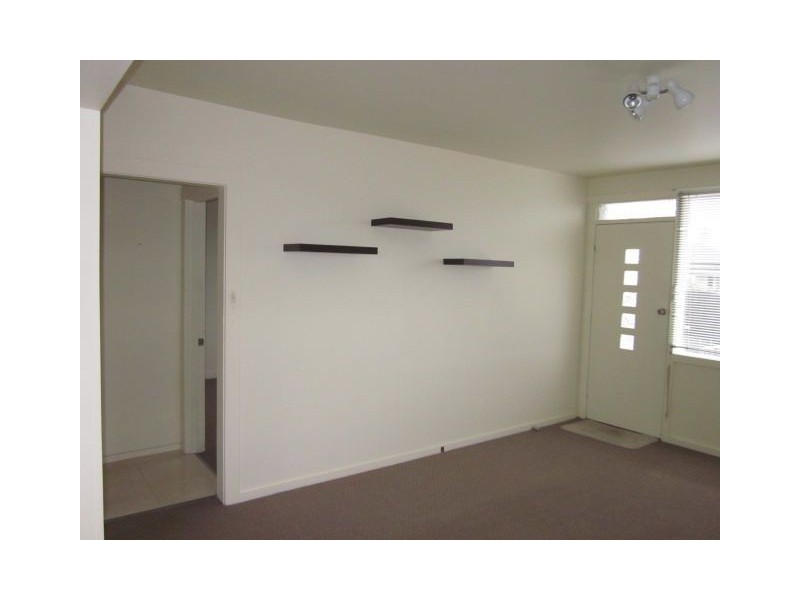 2/9a Hillside Crescent, West Launceston TAS 7250