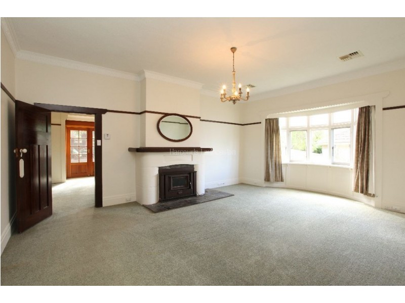 16 Kenyon Street, Newstead TAS 7250