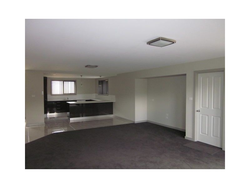 1/128 Franmaree Road, Newnham TAS 7248