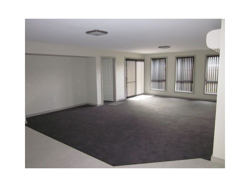 1/128 Franmaree Road, Newnham TAS 7248