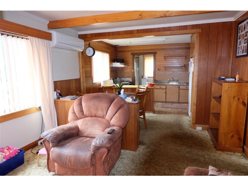 35 Quarantine Road, Kings Meadows TAS 7249