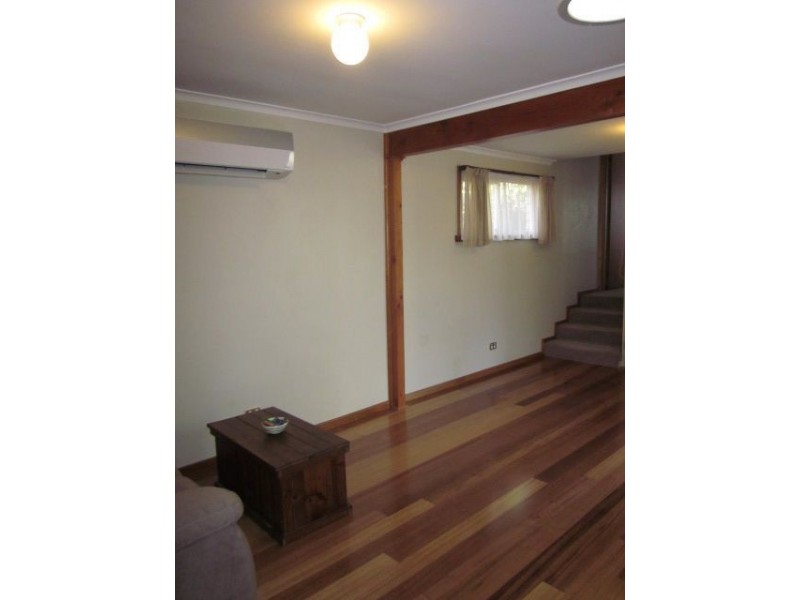 8 Peters Avenue, Summerhill TAS 7250