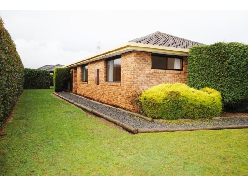 6 Honeysuckle Grove, Evandale TAS 7212