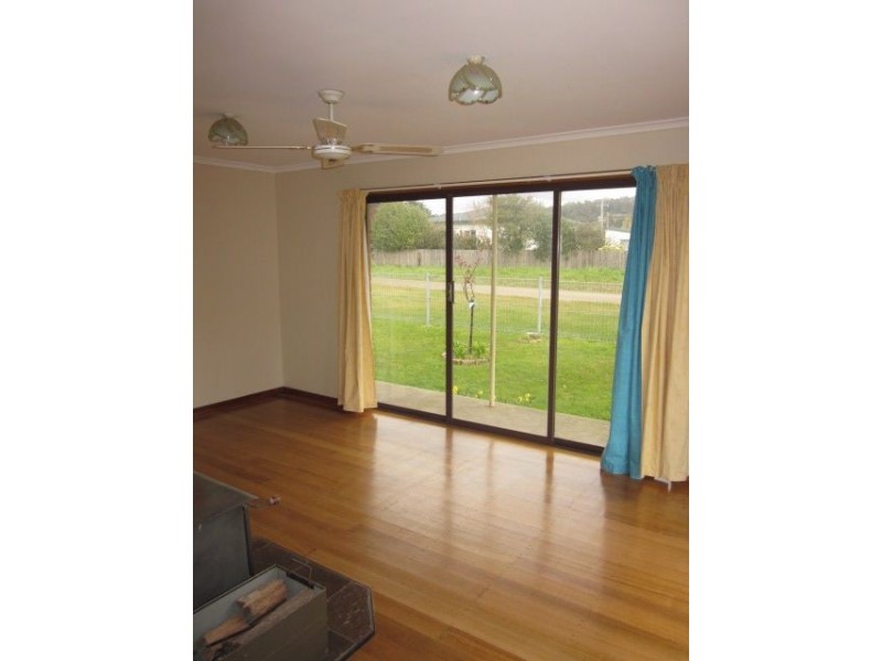 6 Clifford Street, Beaconsfield TAS 7270