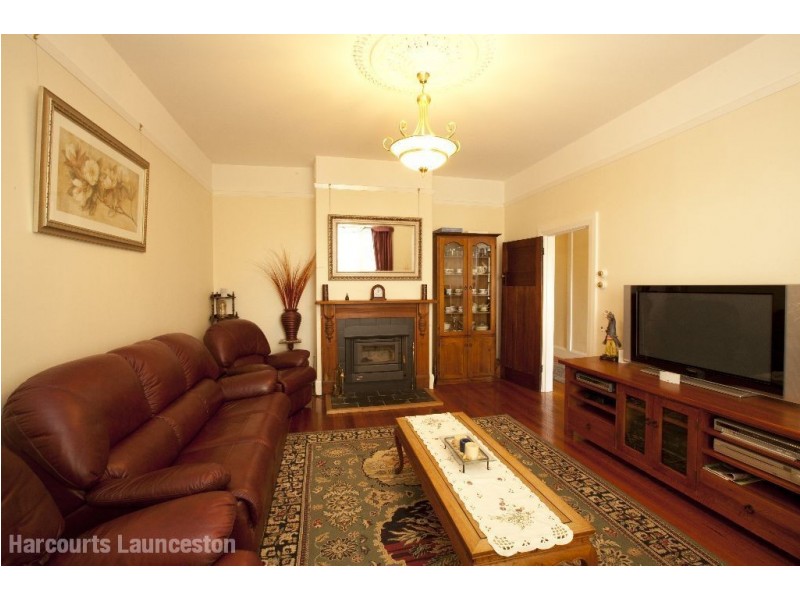 17 Henty Street, Invermay TAS 7248