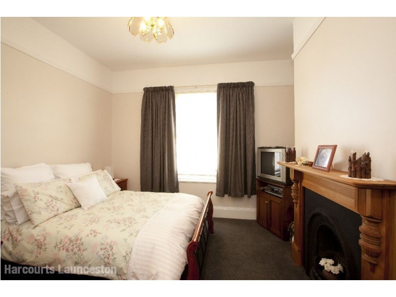 17 Henty Street, Invermay TAS 7248