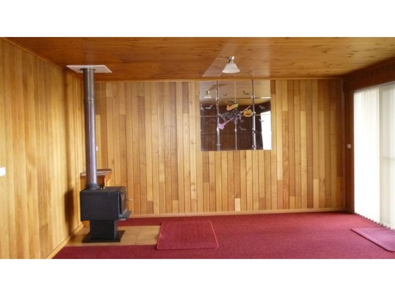 142 Oxford Street, Beauty Point TAS 7270