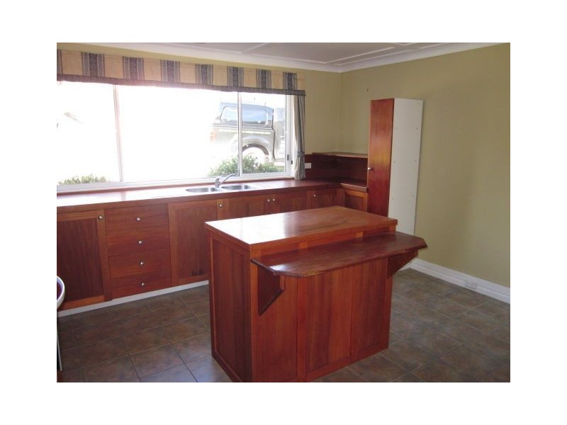 142 West Tamar Road, Riverside TAS 7250