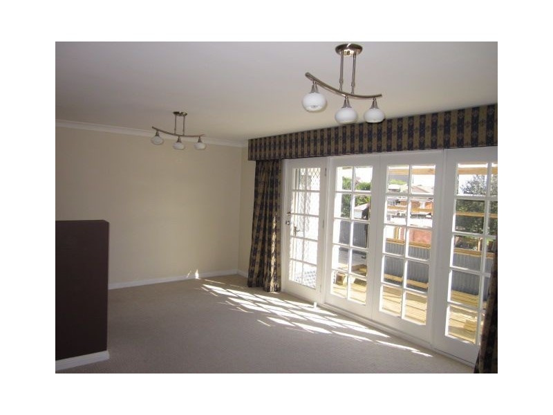 142 West Tamar Road, Riverside TAS 7250