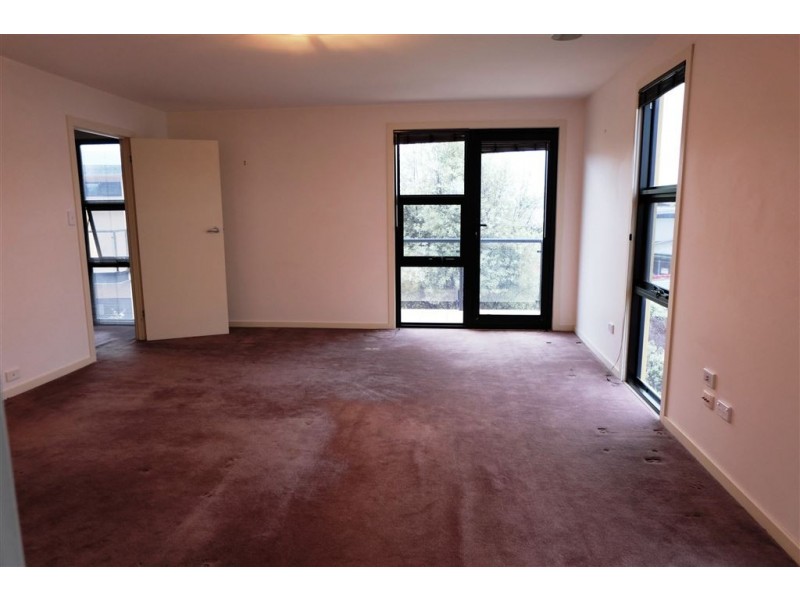 1/5 England Place, Newstead TAS 7250