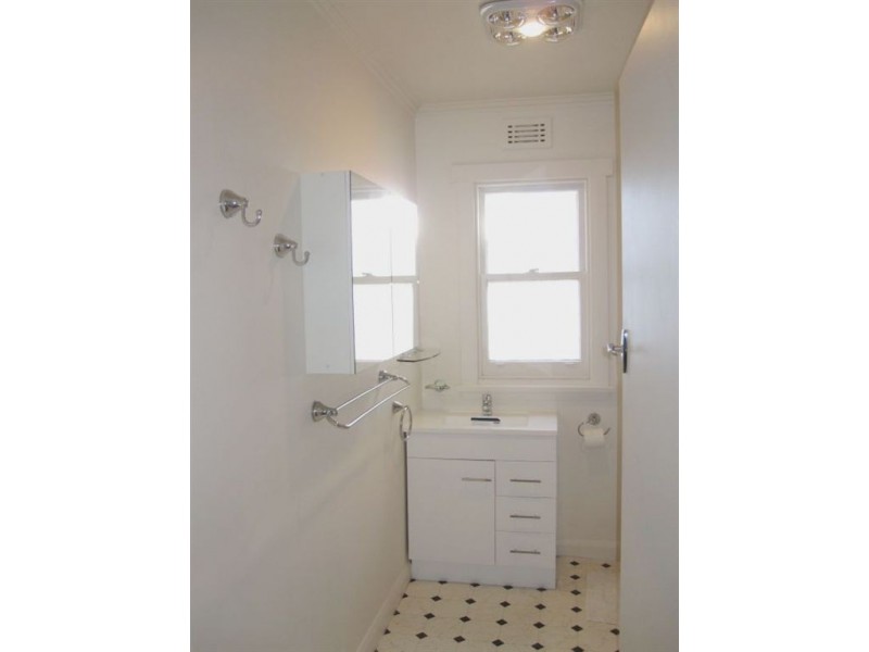 24 Riseley Street, Kings Meadows TAS 7249