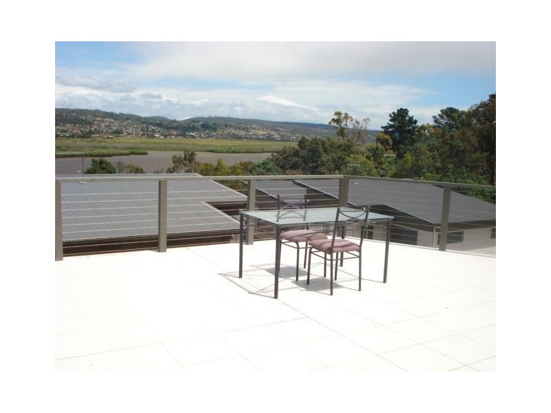 4/7-9 Bank Street, Mowbray TAS 7248