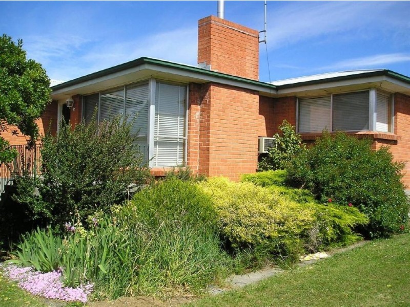 15 Arnold Street, Newnham TAS 7248