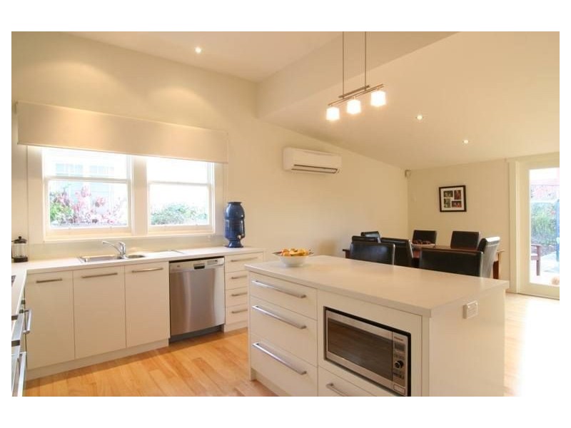 8 Belhaven Crescent, Newstead TAS 7250