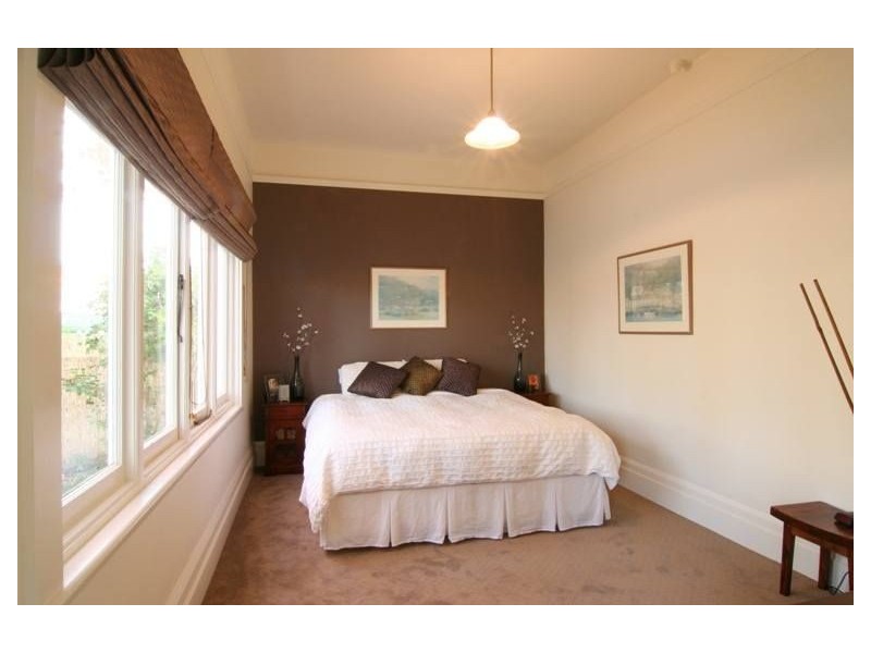 8 Belhaven Crescent, Newstead TAS 7250