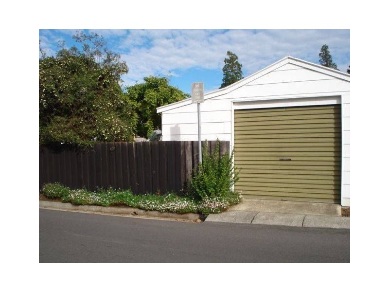 8 Belhaven Crescent, Newstead TAS 7250